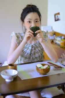 青青河边草免费观看西瓜